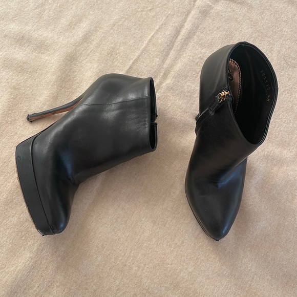 Gucci black ankle heels 36 platform - Picture 1 of 7
